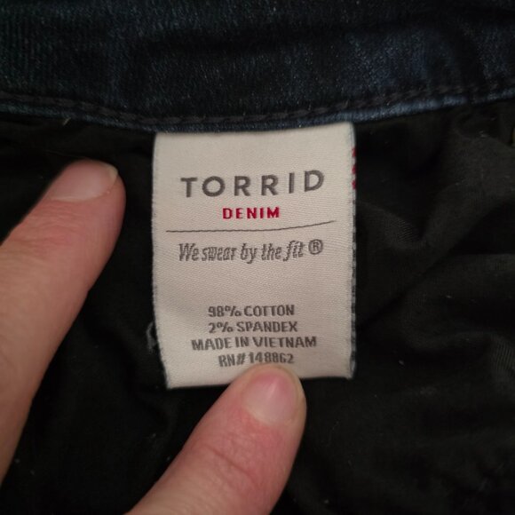 Torrid Denim High Rise Blue Jeans Size 22XT - Picture 4 of 8